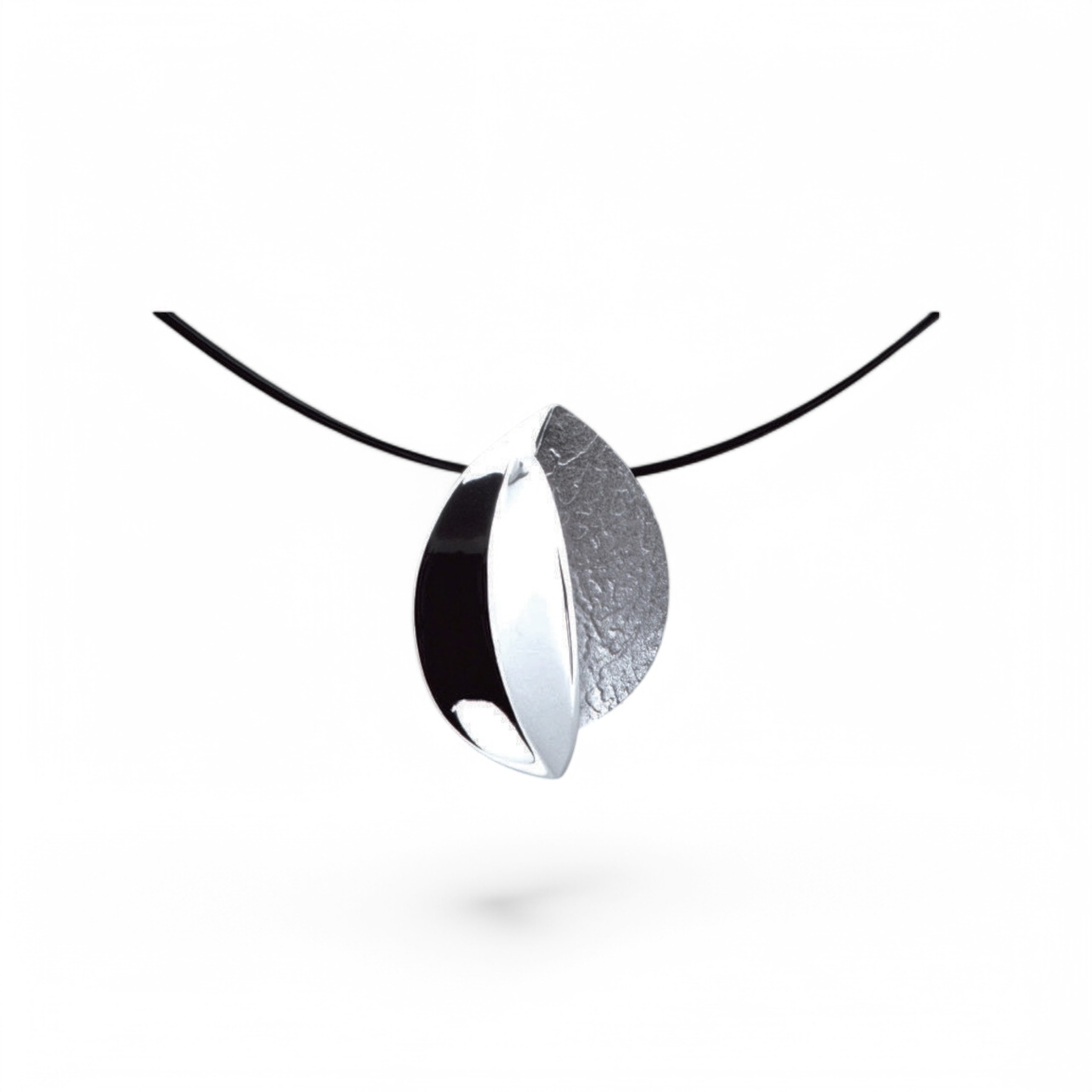 Anciteri II Pendant